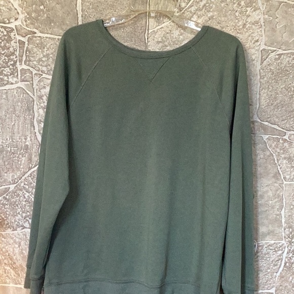 Old Navy Tops - Oh, navy shirt. P14